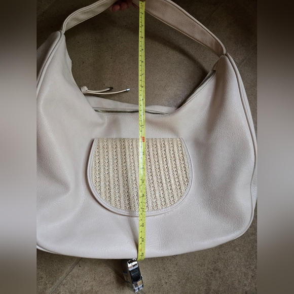 Anthropologie Lrg Shoulder Bag Woven Straw Pocket Vegan Leather Cream Slouchy - Picture 14 of 15